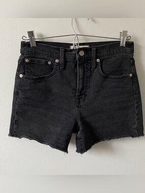 Madewell Washed Black High-Rise Raw-Hem Denim Shorts 24 3” inseam